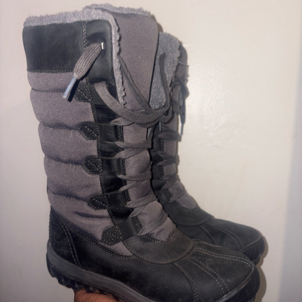 Timberland Black and Gray Snow Boots - Picture 2 of 2